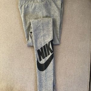 Nike leggings